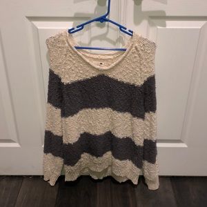 LA HEARTS Sweater in Grey/White.